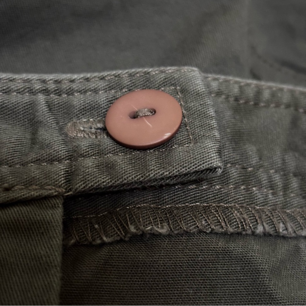 Loft Women’s Cargo Utility Skirt Size 10 Stretch. Army Green. Cotton / Spandex - Picture 8 of 8